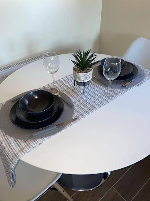 Modern 2 Bedroom Apartment In Derby City Centre 외부 사진